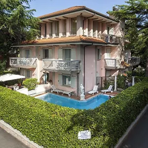 Residenza Lidia Riccione